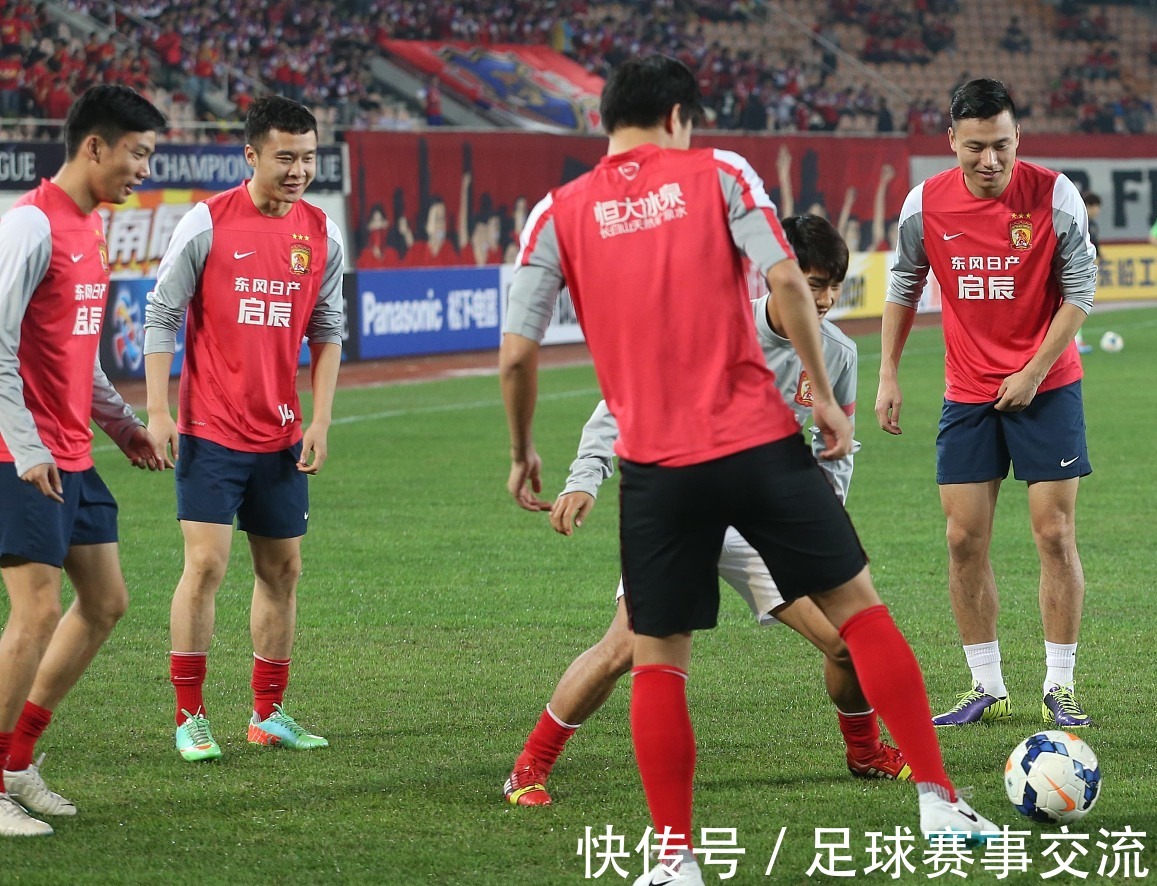 时隔579天复出，原巴萨梯队球员埃德加-耶重新回到球场