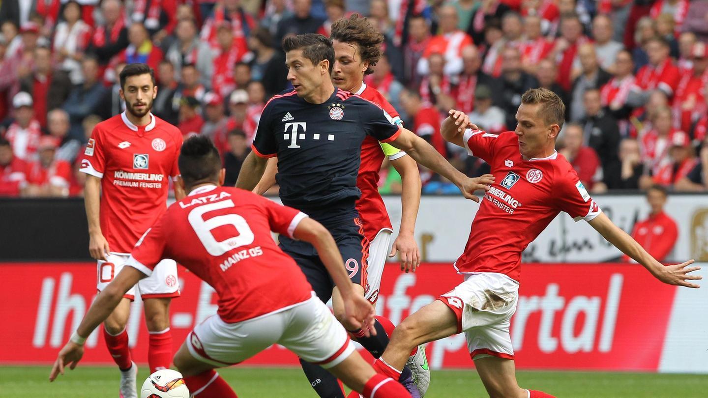 天空记者：利物浦助教范布隆克霍斯特是印尼国家队主帅候选（天空记者：利物浦助教范布隆克霍斯特进入印尼国家队主帅候选名单）