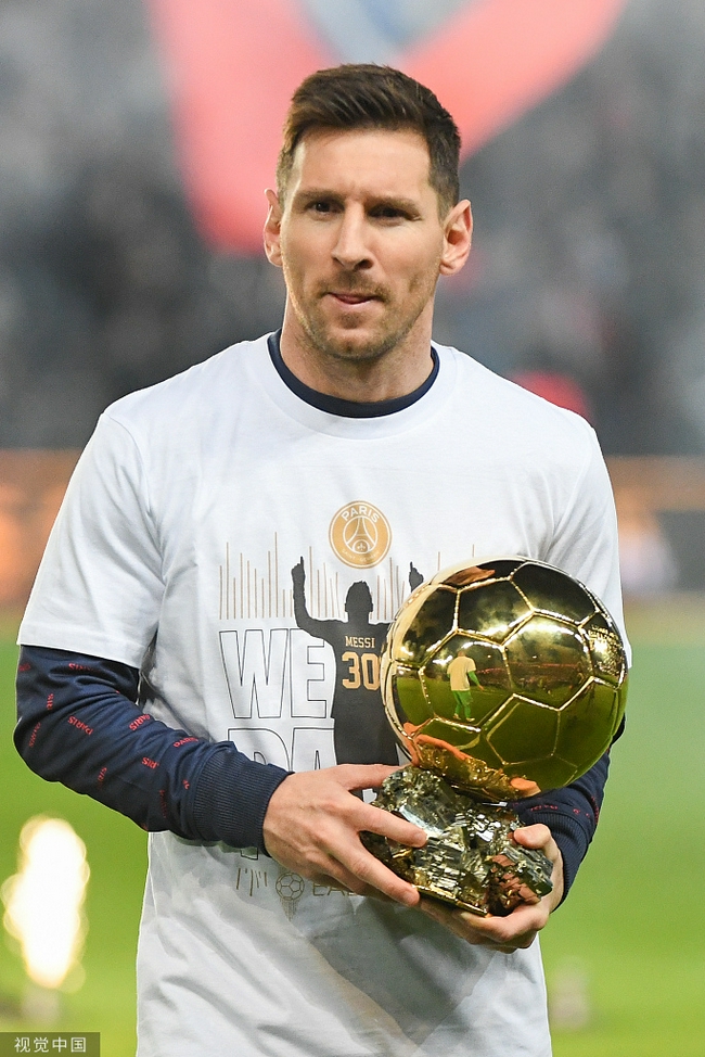 澳超半场：科斯格罗夫梅开二度，奥克兰FC2-1惠灵顿凤凰（澳超半场战报：科斯格罗夫双响，奥克兰FC暂2-1惠灵顿凤凰）