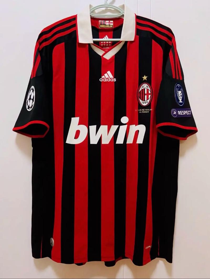 半场：新鹏城1-1成都，安永佳开场闪击，费利佩建功