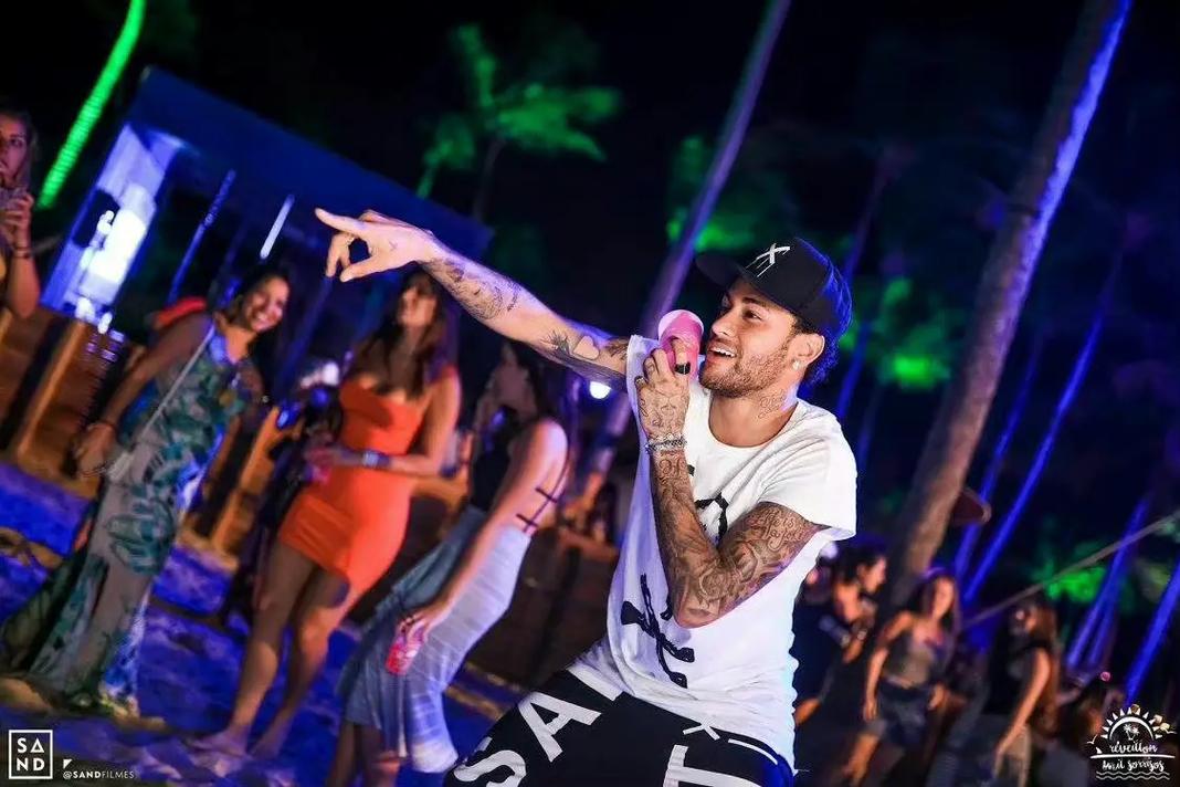 U17亚洲杯战报：帅惟浩双响，万项传射，中国4-0巴林（U17亚洲杯：中国4-0击败巴林，帅惟浩梅开二度，万项传射建功）