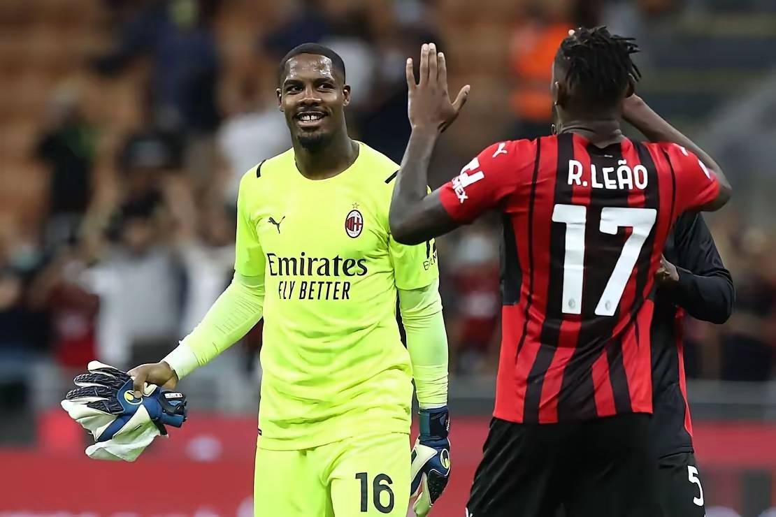 记者：与安哥拉一役，梅西、劳塔罗与阿尔马达或将搭档锋线