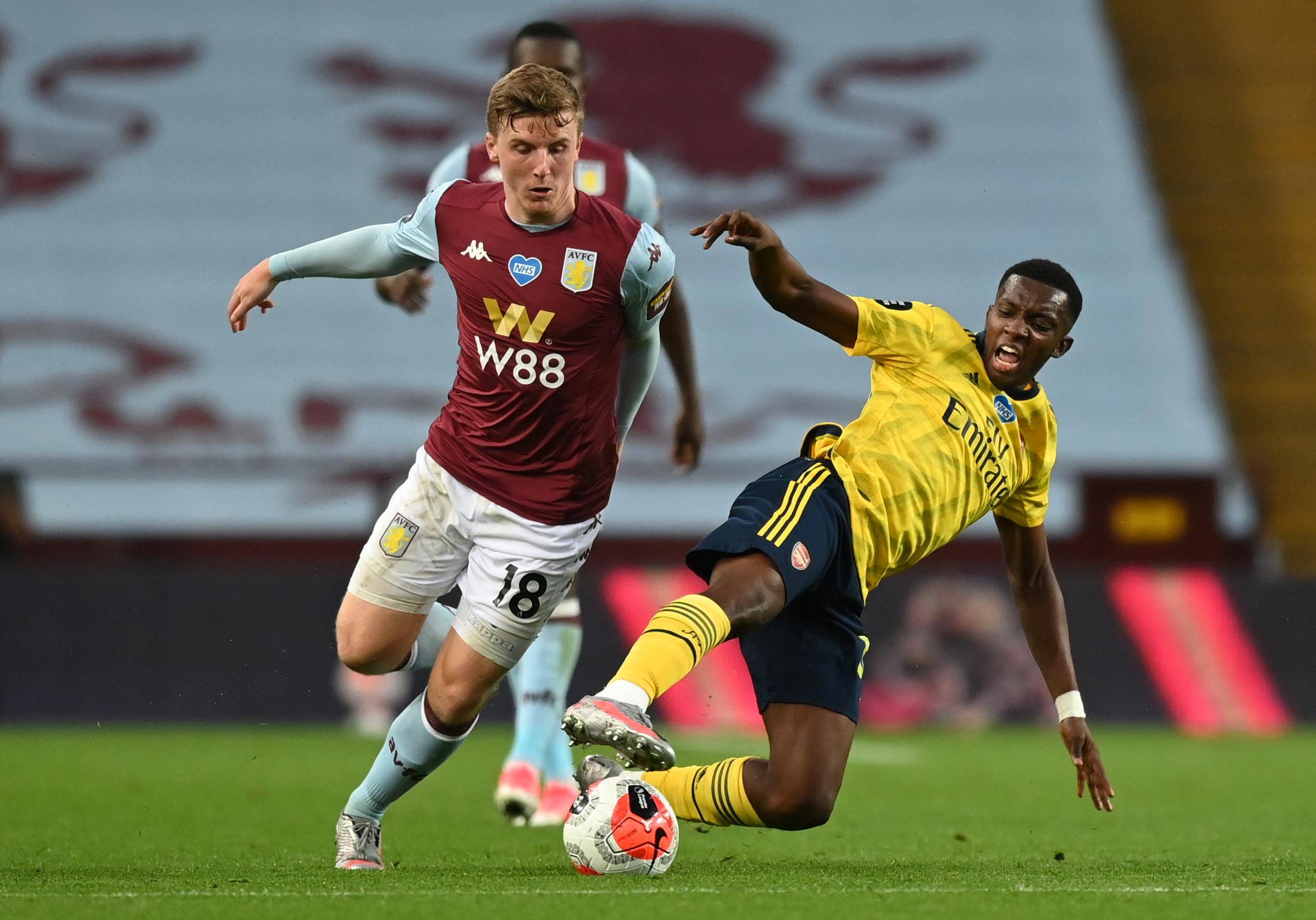 罗马欧联名单：迪巴拉领衔，弗格森、齐米卡斯在列，巴尔丹齐落选（罗马欧联大名单出炉：迪巴拉压阵，弗格森、齐米卡斯入选，巴尔丹齐无缘）