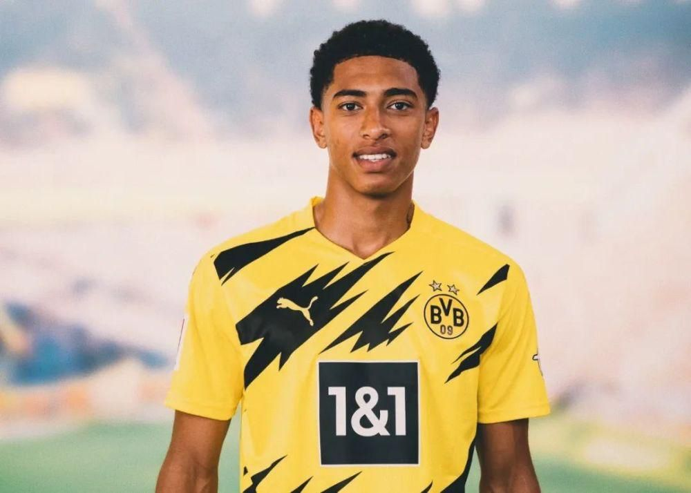 澳超半场：布鲁克闪击破门，奥克兰FC暂1-0惠灵顿凤凰（澳超半场战报：布鲁克早早破门，奥克兰FC暂1-0领先惠灵顿凤凰）