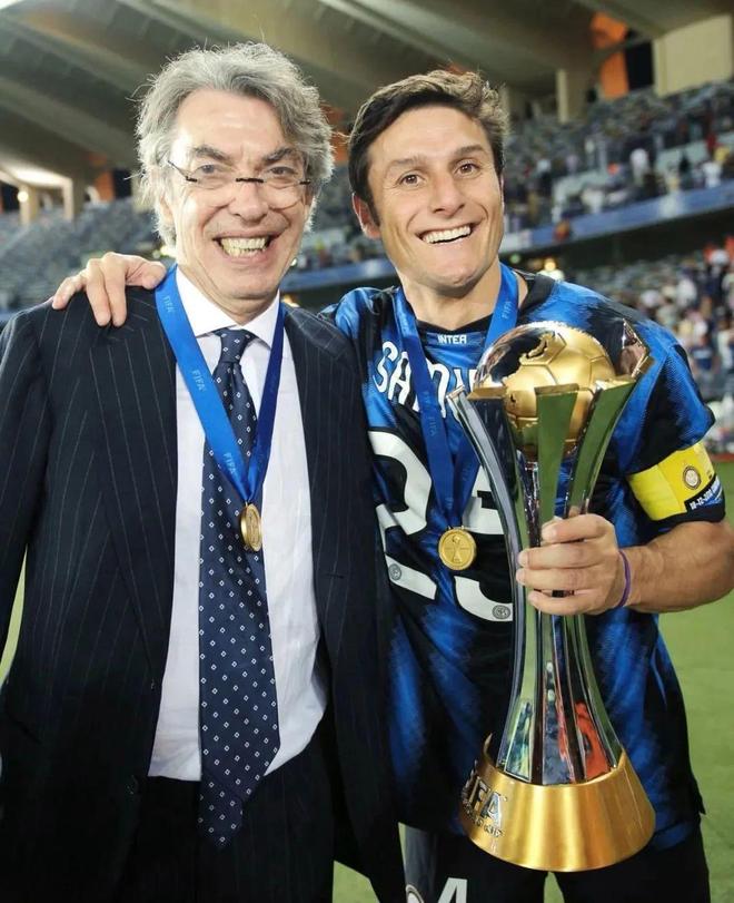 米体：家乡球队维亚雷焦深陷低迷，里皮对球员讲话鼓励他们（米体：家乡队维亚雷焦陷入低谷，里皮发声激励全队）