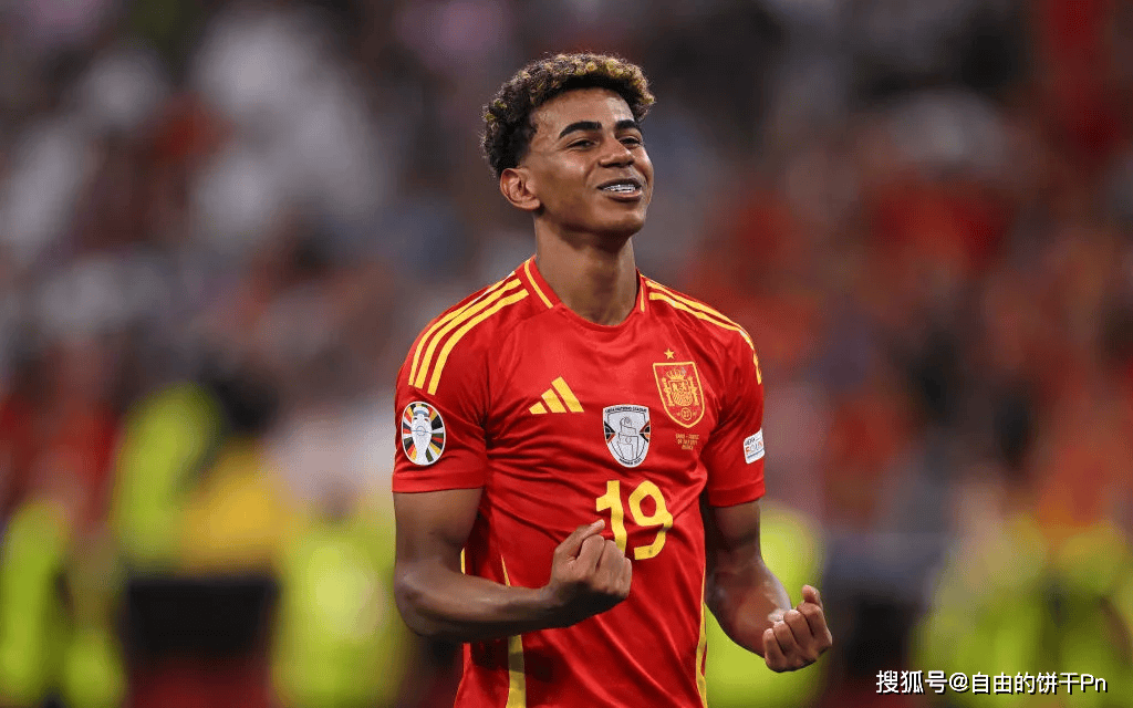 辽宁男篮三连胜王哲林状态火热（辽宁男篮豪取三连胜，王哲林火力全开）