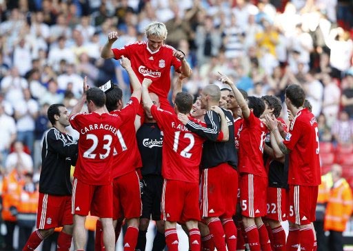 新援哈托身穿世俱杯冠军徽章球衣亮相，切尔西将持有4年