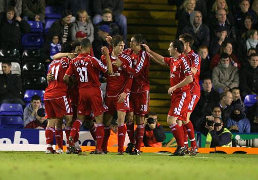 博主：塞尔吉尼奥踢完亚冠将返回巴西，达万已经回巴西治疗（据博主：塞尔吉尼奥亚冠结束后将回巴西，达万已返巴接受治疗）