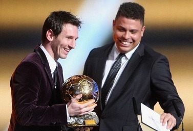 利物浦变阵！萨拉赫替补，维尔茨复出首发战西汉姆（利物浦调整阵容：萨拉赫暂列替补，维尔茨复出首发对阵西汉姆）