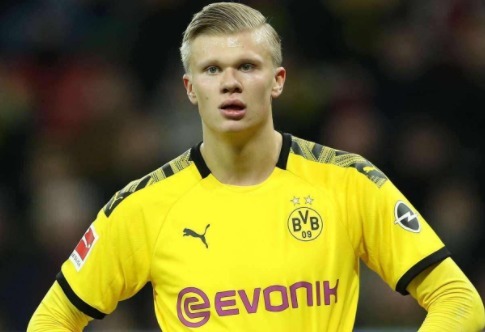 泰州常规赛阶段曾0-4负于南通，而决赛泰州点球战胜南通夺冠（常规赛0-4负南通，泰州决赛点球逆袭夺冠）